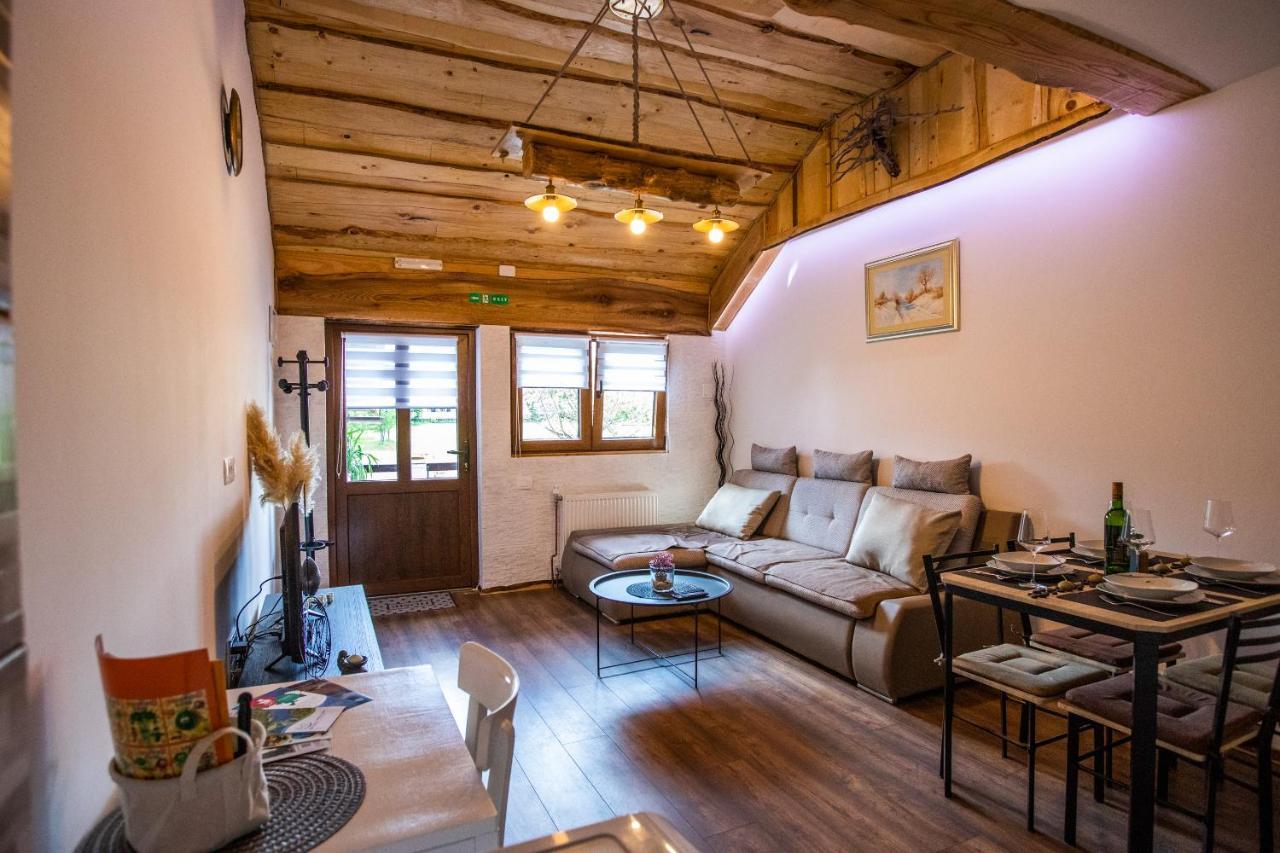 Apartman Mila Josipdol Dış mekan fotoğraf